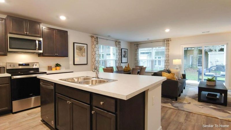 521 Golden Embers Way, Summerville, SC 29486