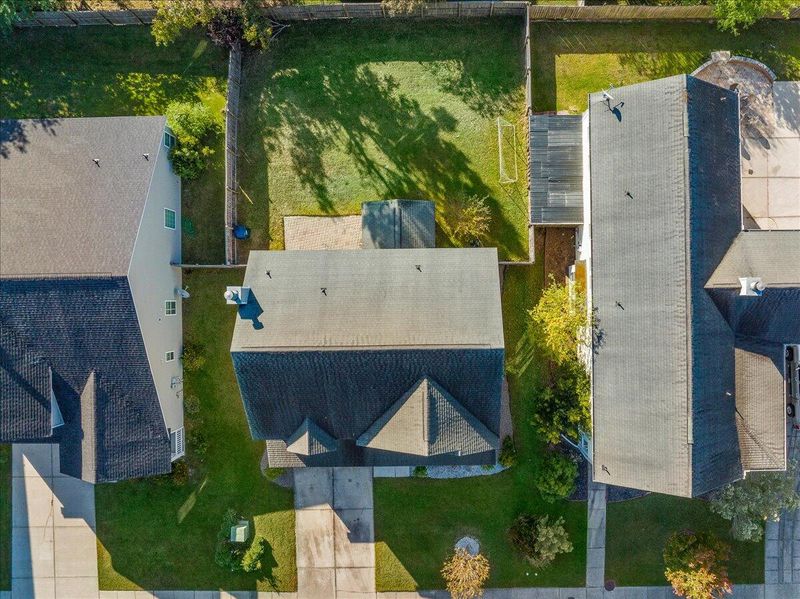 239 Berwick Dr, Summerville, SC 29483