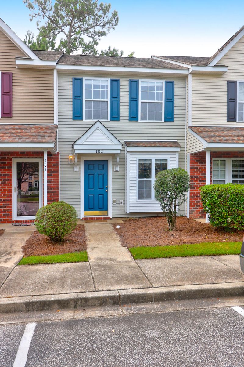 102 Tree Branch Cir, Summerville, SC 29483