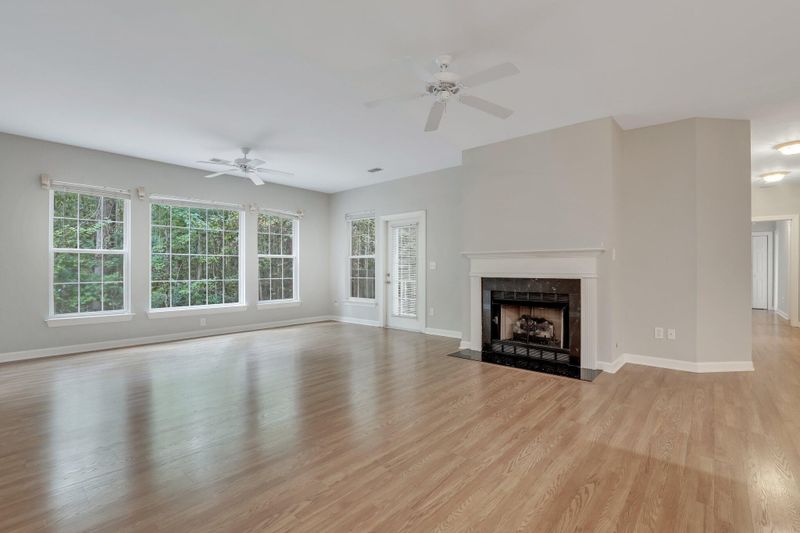 1656 Camfield Ln, Mount Pleasant, SC 29466