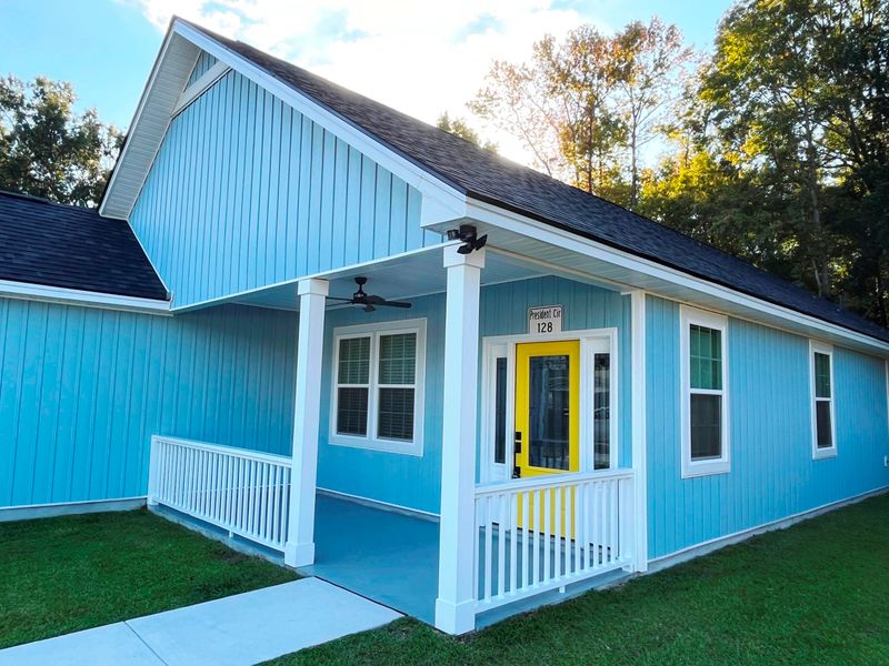 128 President Cir, Moncks Corner, SC 29461