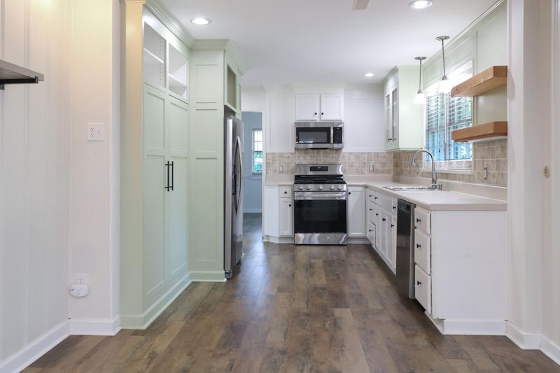 506 Dogwood Cir, Summerville, SC 29485