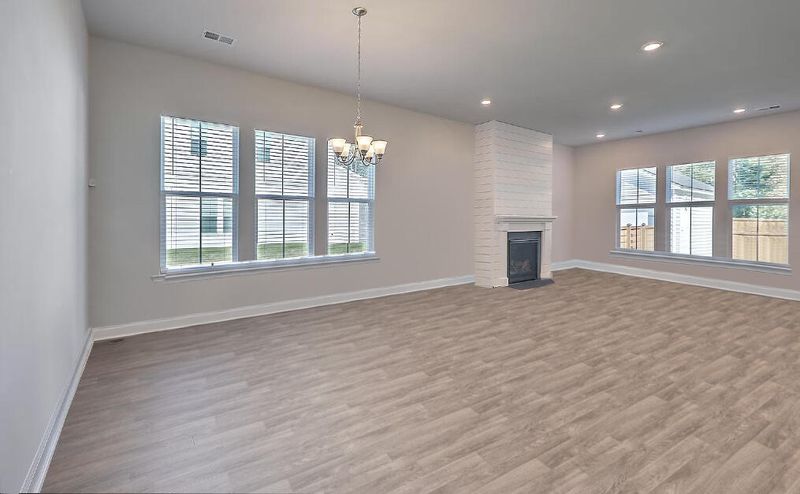 2818 Pinelog Ln, Johns Island, SC 29455