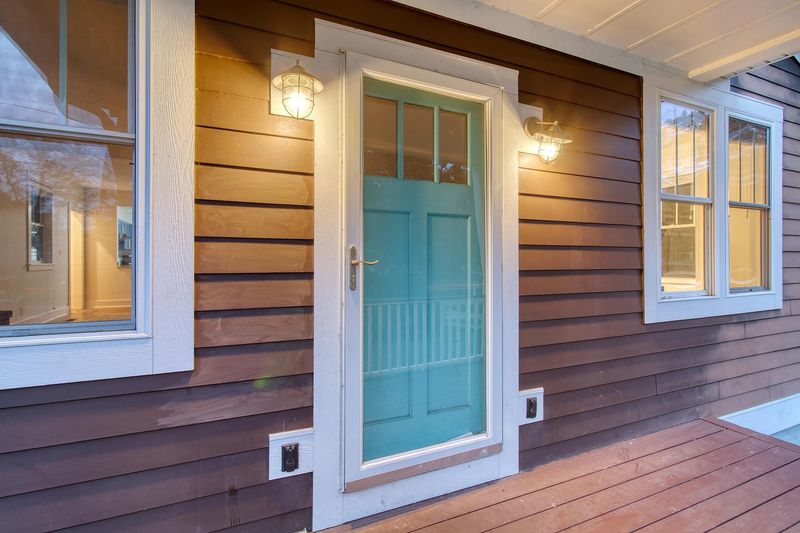 246 Woodland Shores Rd, Charleston, SC 29412