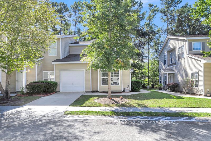 213 Grand Oaks Dr, Ladson, SC 29456