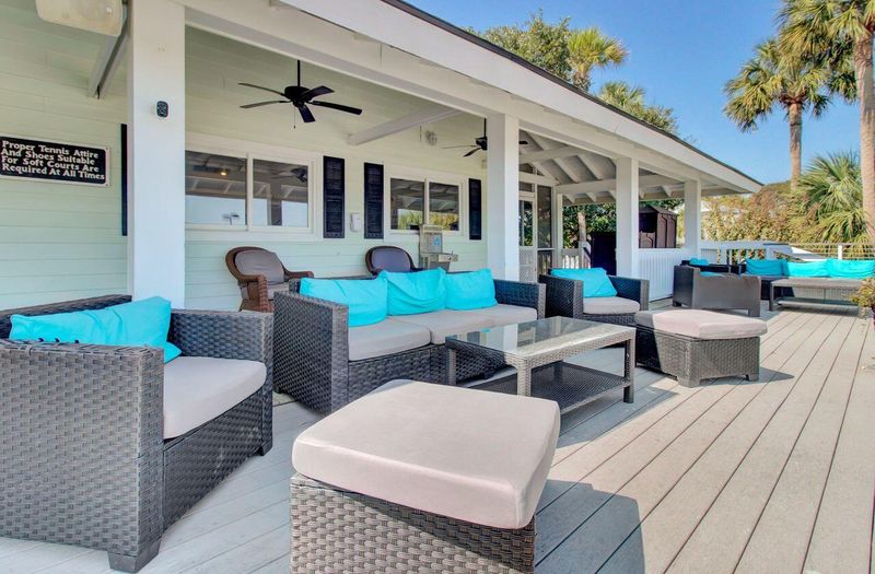 36 Back Ct, Isle Of Palms, SC 29451