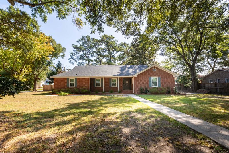 785 Fort Johnson Rd, Charleston, SC 29412
