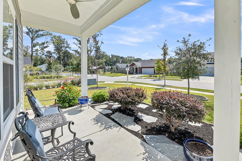 1435 Thin Pine Dr, Johns Island, SC 29455