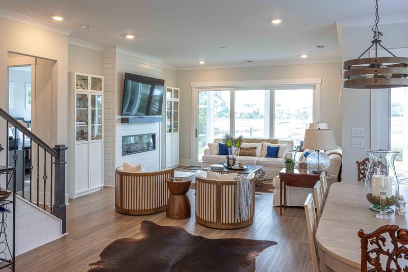 1683 Langur Ct, Mount Pleasant, SC 29466