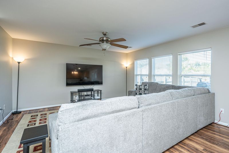 1302 Basketweaver Way, Hanahan, SC 29410