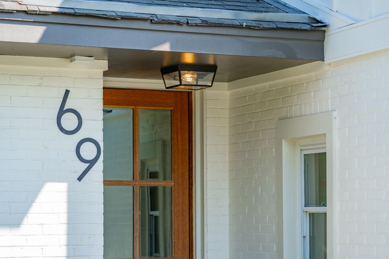 69 Chadwick Dr, Charleston, SC 29407