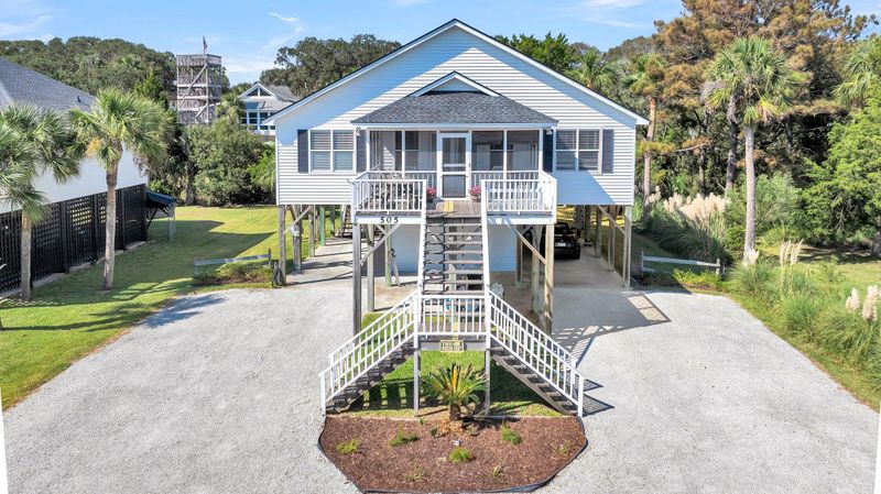 505 Pompano St, Edisto Island, SC 29438