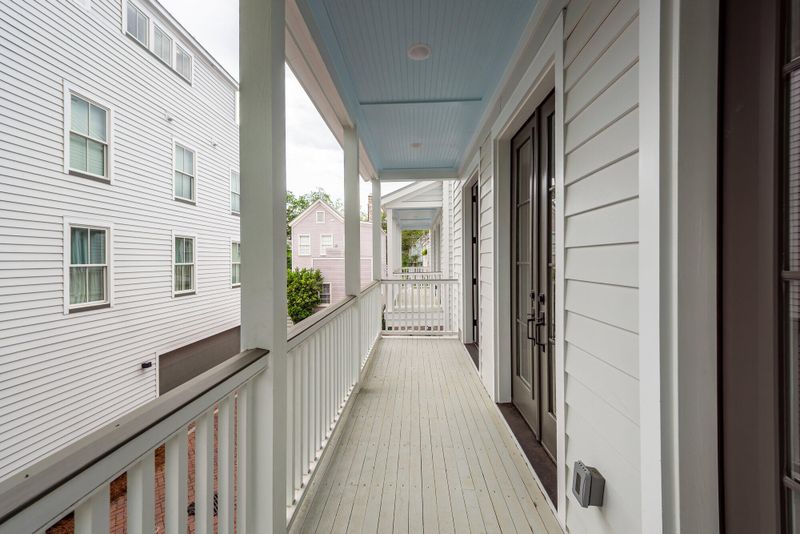24 Iron Frg Al, Charleston, SC 29403