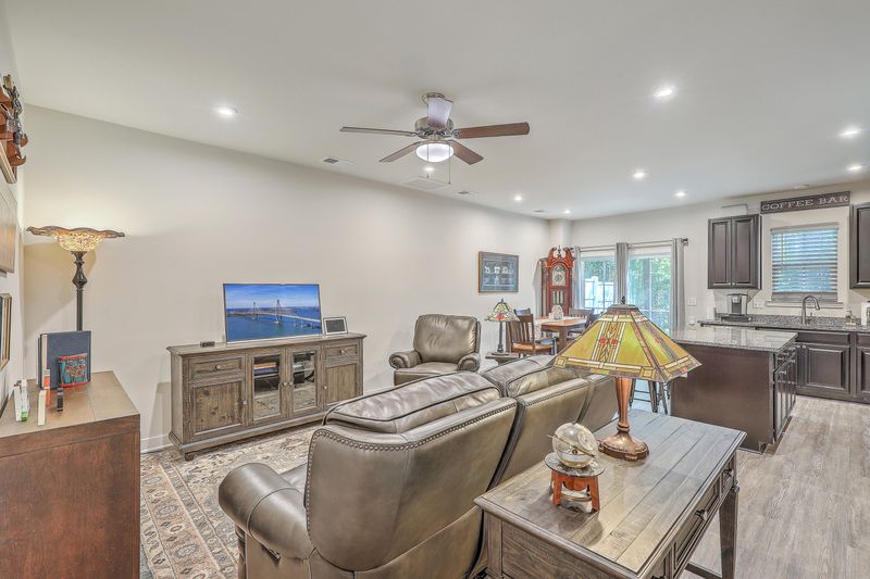 305 Grand Palm Ln, Summerville, SC 29485