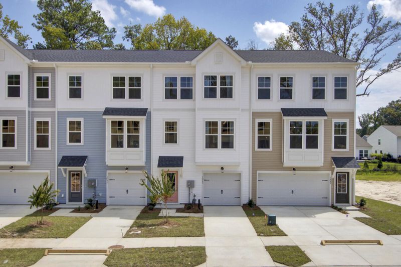 1044 Old Cypress Rn, Hanahan, SC 29410