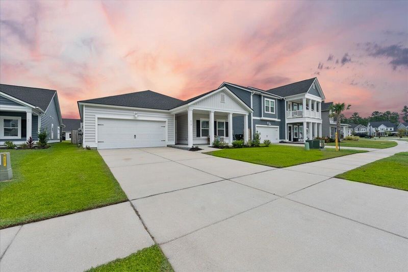 619 Macintyre Cir, Summerville, SC 29486