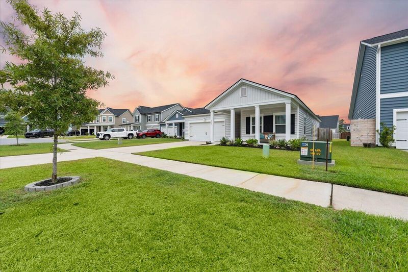 619 Macintyre Cir, Summerville, SC 29486