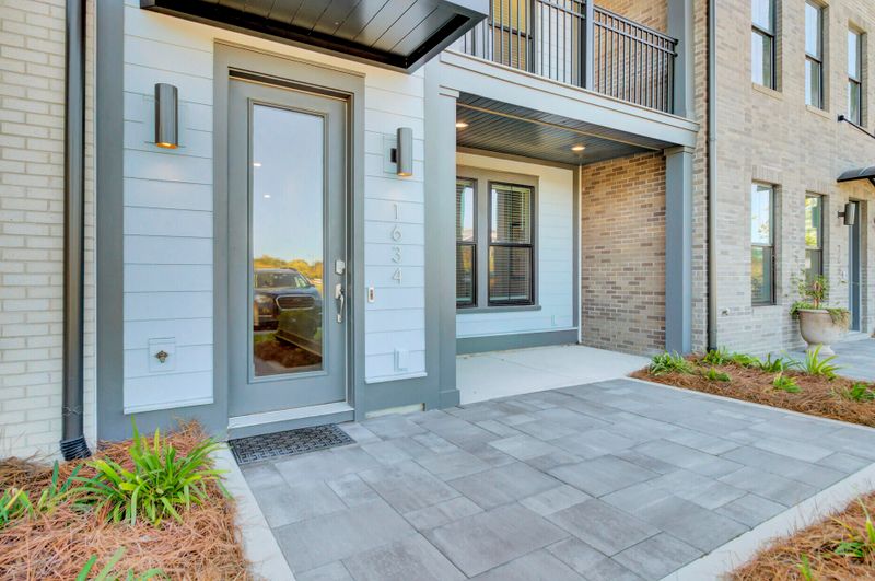 1634 Florentia St #J-2, Mount Pleasant, SC 29464