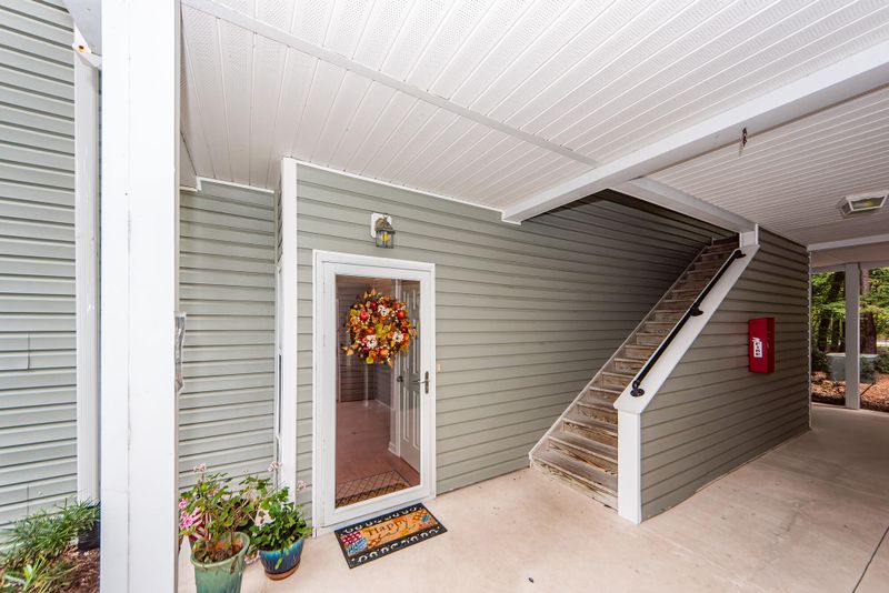 101 Pickering Ln, Charleston, SC 29414
