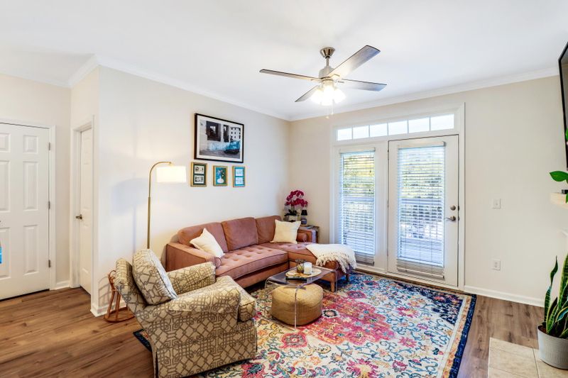 45 Sycamore Ave #637, Charleston, SC 29407