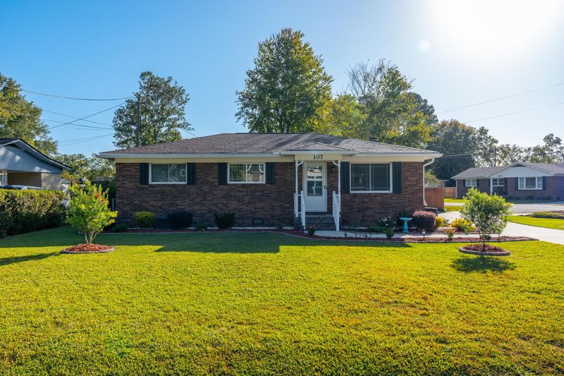 107 Gibson St, Moncks Corner, SC 29461