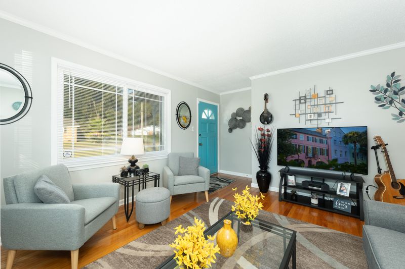 107 Gibson St, Moncks Corner, SC 29461
