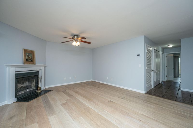 2320 Treescape Dr #2, Charleston, SC 29414