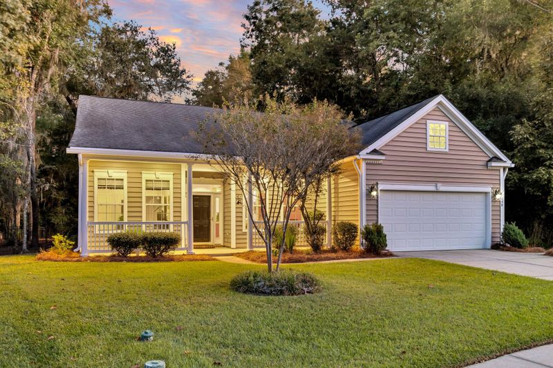 130 Evening Shade Dr, Charleston, SC 29414