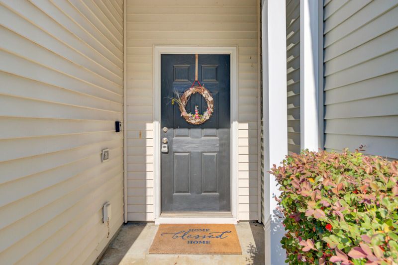 102 Woodward Rd, Goose Creek, SC 29445
