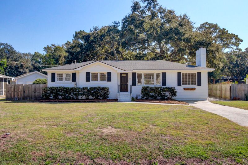 916 Hood St, Charleston, SC 29412