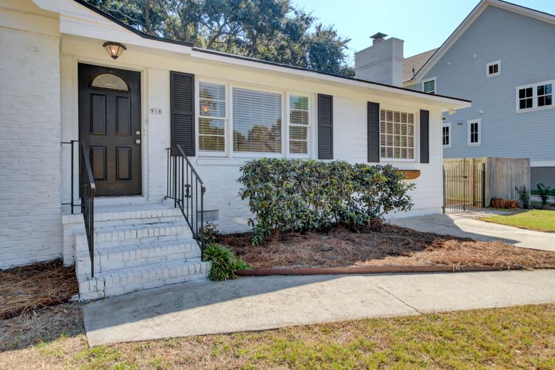 916 Hood St, Charleston, SC 29412