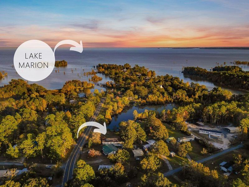 1129 Longpoint Rd, Cross, SC 29436