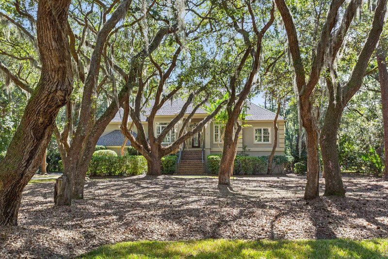 2395 Seabrook Island Rd, Seabrook Island, SC 29455