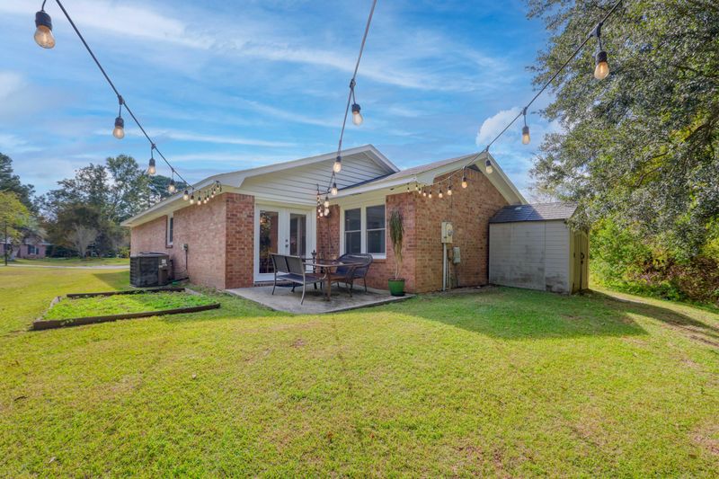 1678 Durkee St, Charleston, SC 29414