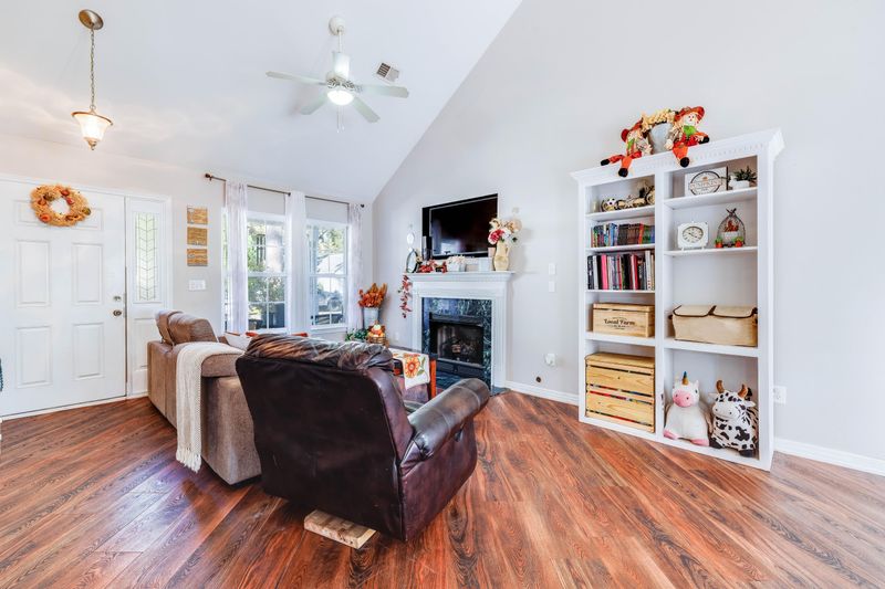 734 Bunkhouse Dr, Charleston, SC 29414