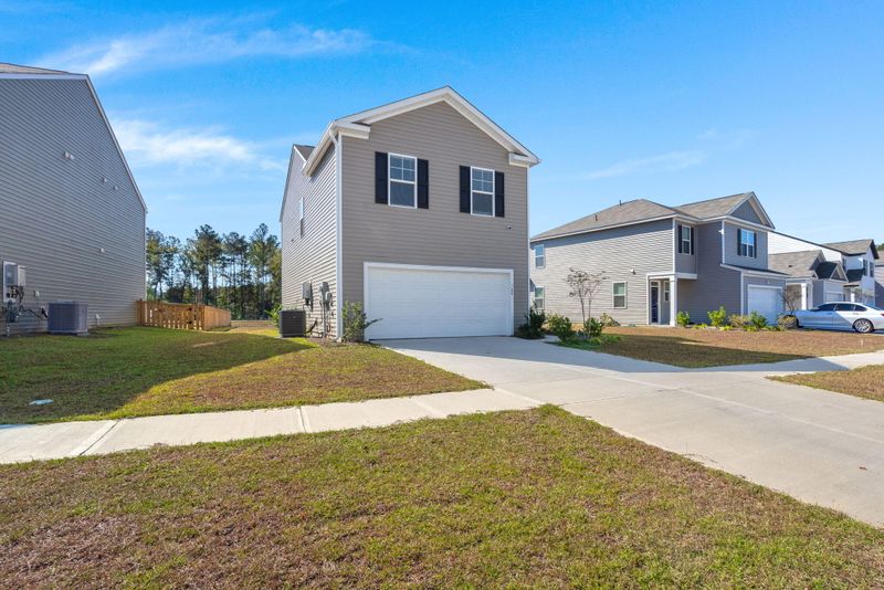 728 Ladywood Dr, Summerville, SC 29486