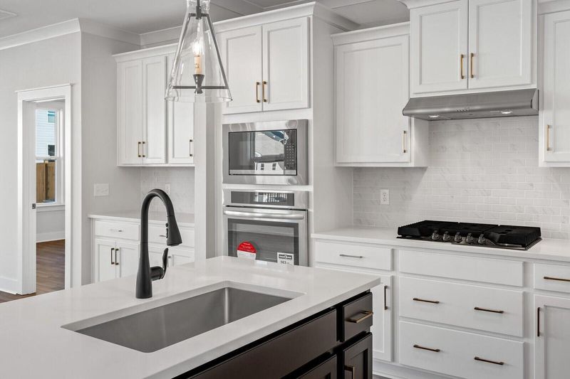 175 Cantona Dr, Summerville, SC 29483