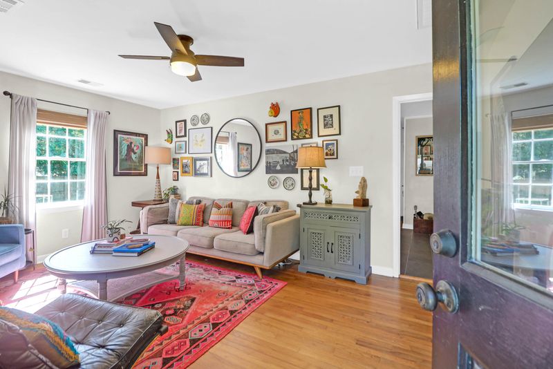 1259 Old Orchard Rd, Charleston, SC 29412