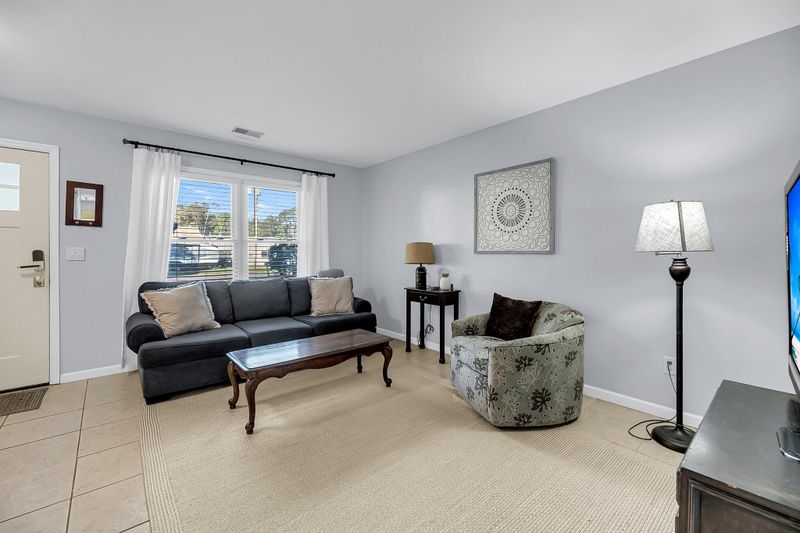 292 Fleming Rd #D, Charleston, SC 29412