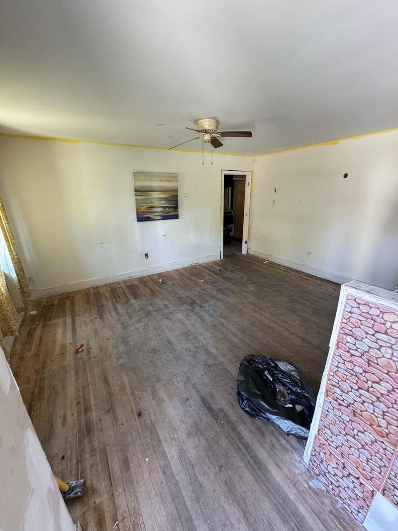 2512 Violet Ave, North Charleston, SC 29405
