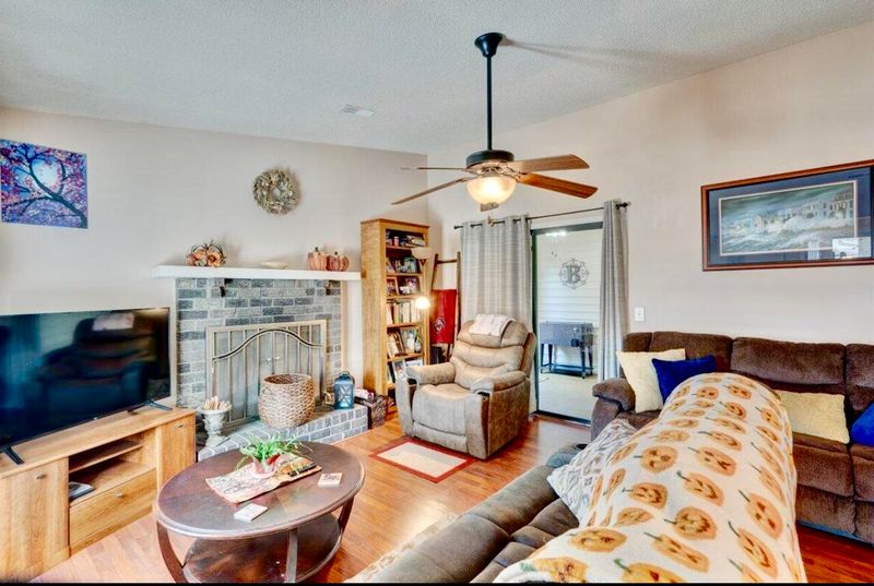 402 Erskine St #A, Ladson, SC 29456
