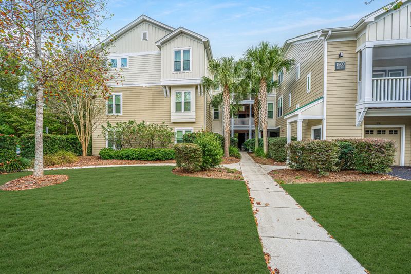 1834 Egret Crest Ln, Charleston, SC 29414
