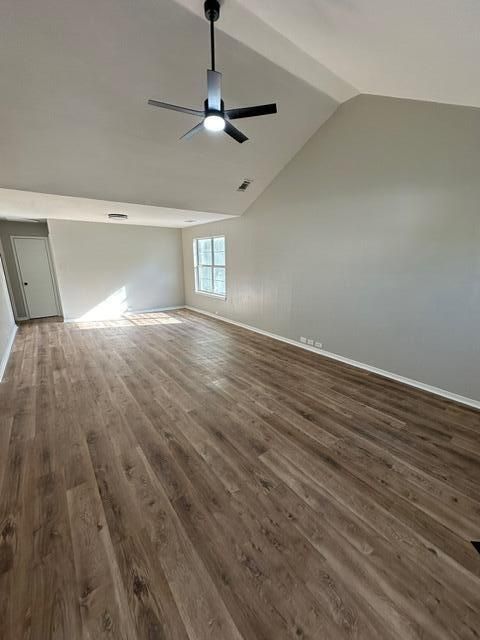 8138 Honeysuckle Lake Dr, North Charleston, SC 29420