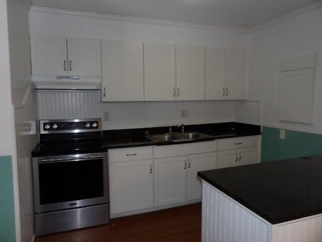 1223 Old Fort Rd, Moncks Corner, SC 29461