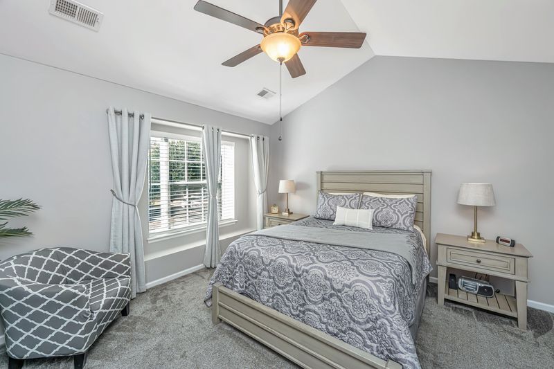 1202 Buckthorn Cir, Summerville, SC 29483