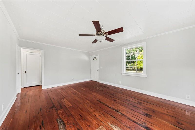 4820 Parkside Dr, North Charleston, SC 29405