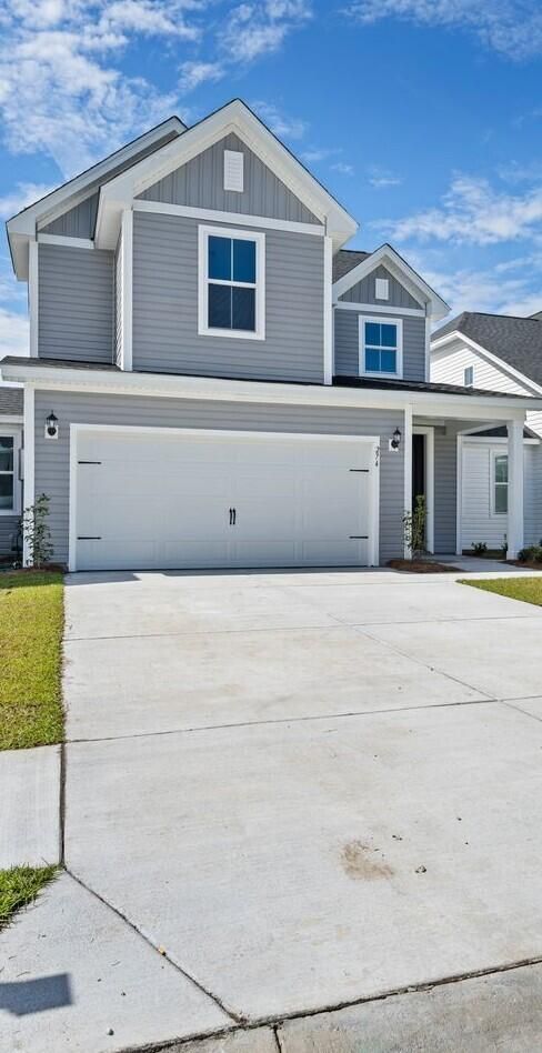 8741 Revival Rd, North Charleston, SC 29420