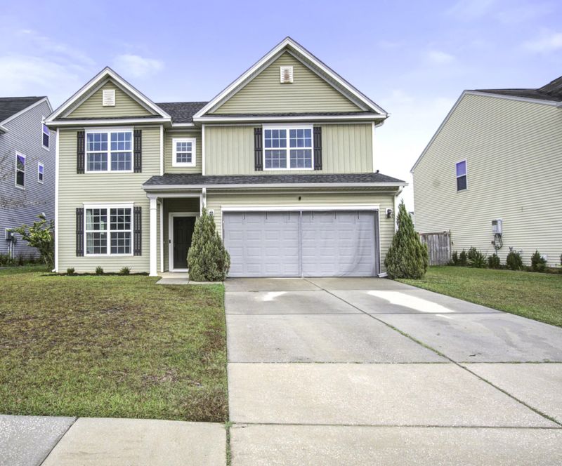 106 Weeping Cypress Dr, Moncks Corner, SC 29461