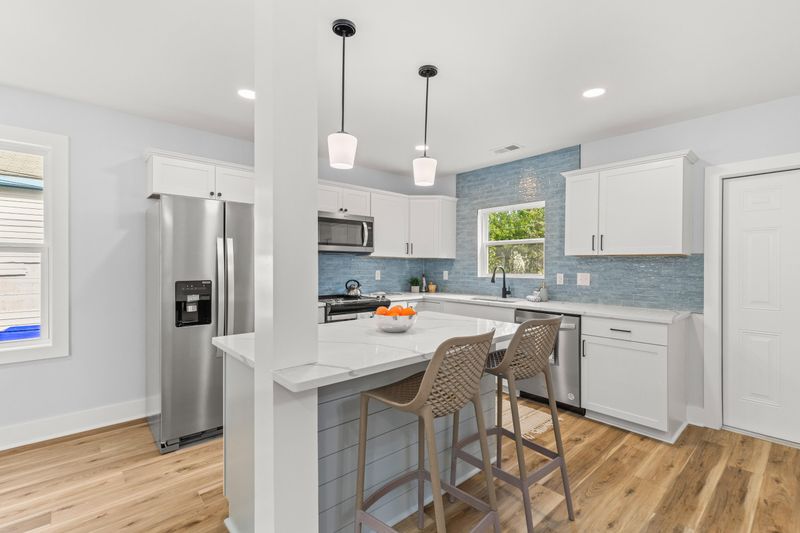 2245 Suffolk St, North Charleston, SC 29405