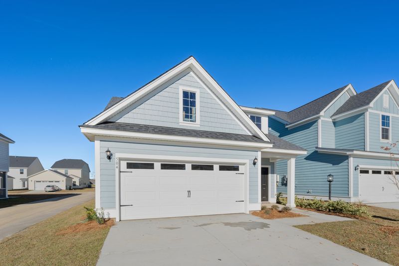 782 Opal Wing St, Moncks Corner, SC 29461